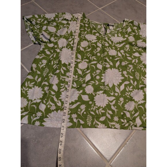 Ava & Viv Women's green floral print Plus Size Short Sleeve Blouse 3X - Picture 4 of 13